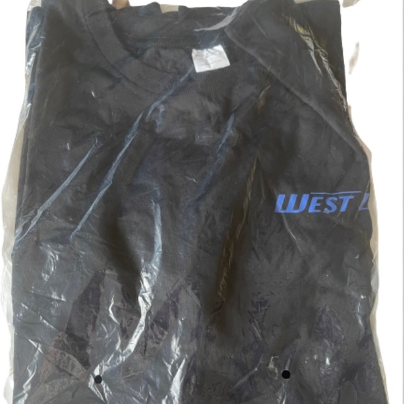 Bnwt Mens tee XL - Picture 2 of 5